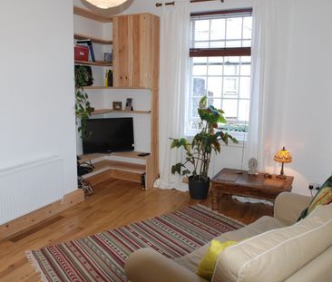 1 Bed Flat, Montpelier, BS6 - Photo 1