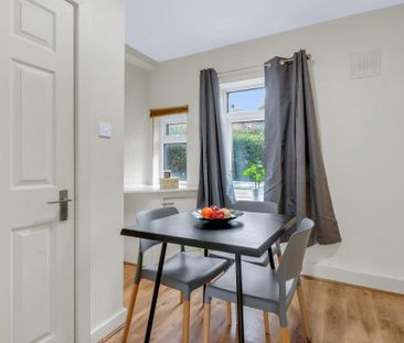 4 bedroom house to rent - Photo 4