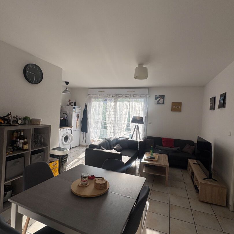 Location Appartement 2 pièces 40m² - Photo 1
