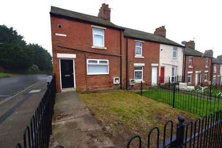 Noble Street, Peterlee, Co. Durham, SR8 - Photo 2