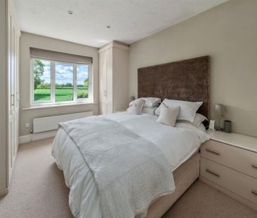 5 Bedroom Detached To Let - Photo 5