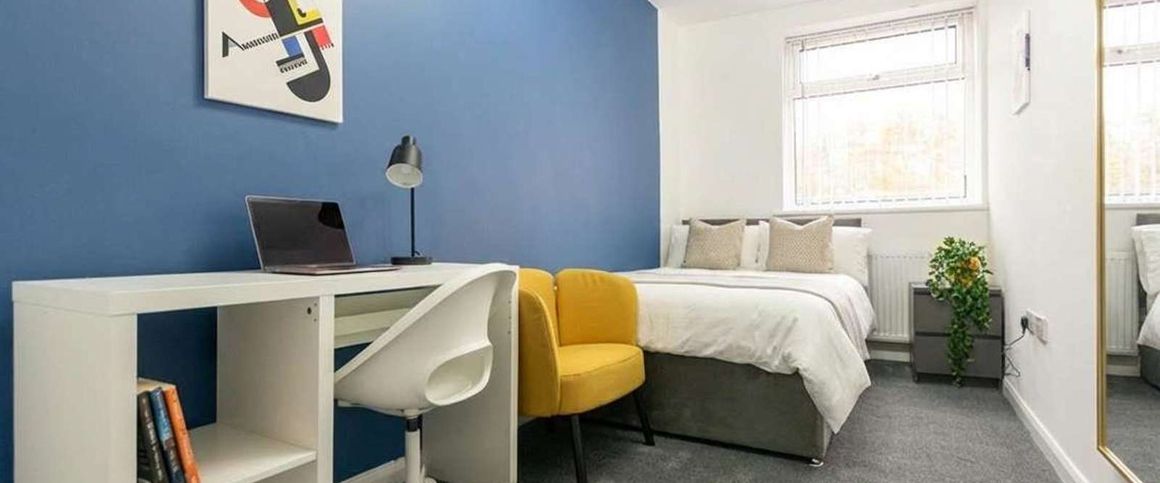 Tottington Road Bedroom 2 - Photo 1