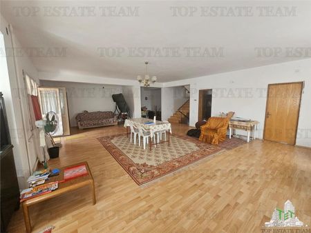 Vila spatioasa 525metri totali de inchiriat in centru BolintinDeal - Fotografie 2
