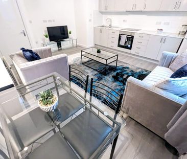 Chapel Street - Photo 2