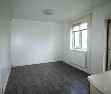 St. Francis Avenue, Gravesend, Kent, DA12 - Photo 6