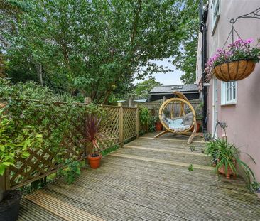 3 bedroom semi-detached house to rent - Photo 3