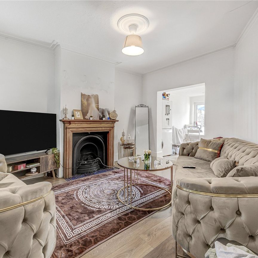 Chaplin Road, Brent, NW2, London - Photo 1