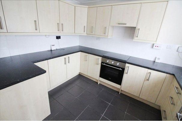3 bed terraced house to rent in NE38 - Photo 1