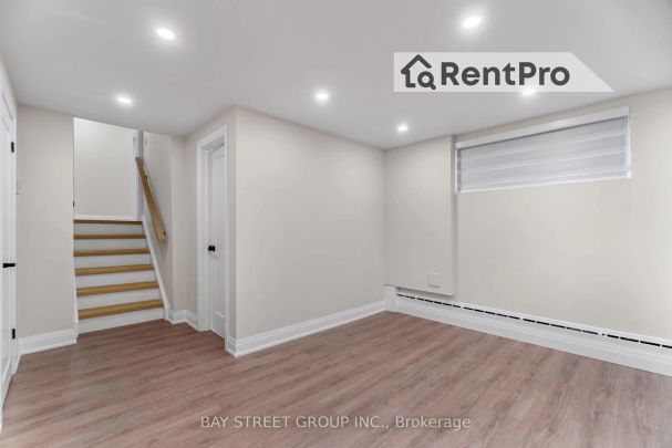 Detached Home For Lease | W9231450 - Photo 1