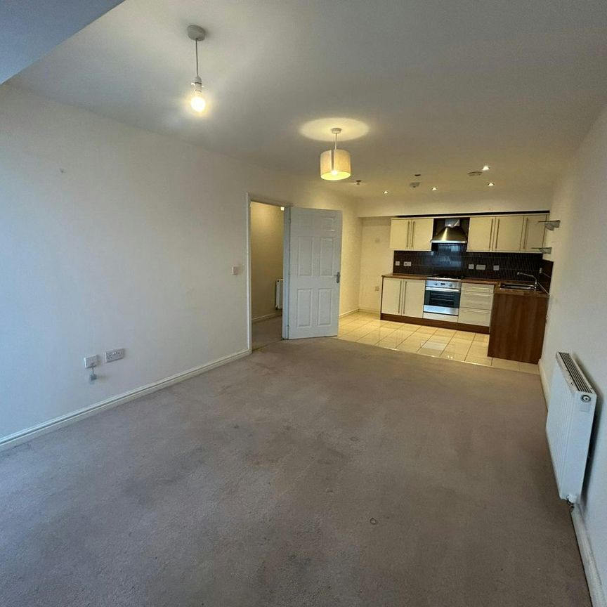 Apartment to rent on - Photo 1