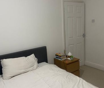 Room in a Shared House, Sherlock Road, CV5 - Photo 4