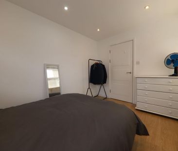 1 bedroom property to rent - Photo 1