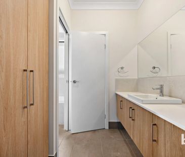 BRAND NEW Family Living in a Peaceful Mount Barker Location - Photo 5