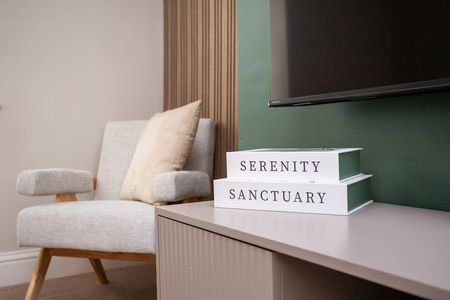 Castle Hill - Photo 2