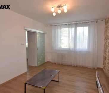 Nabízíme pronájem vybaveného bytu 3+1, 72 m - Photo 1