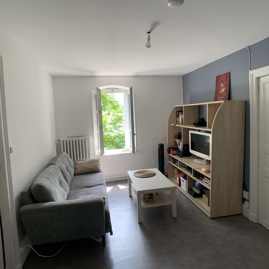 Location Appartement 2 pièces 45m² RIOM 63200 - Photo 1