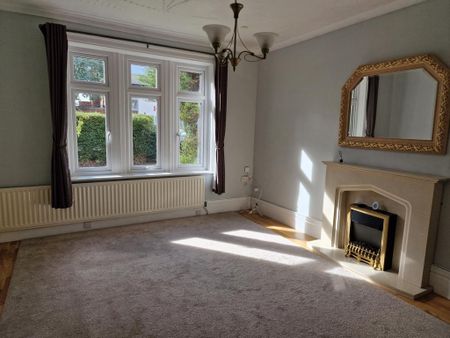 3 bedroom detached house to rent - Photo 2