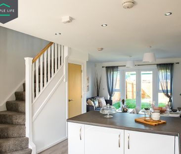 2 bedroom semi-detached house to rent - Photo 3