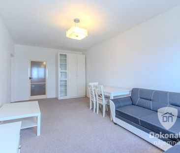 Pronájem bytu 2+1 55 m² - Photo 1