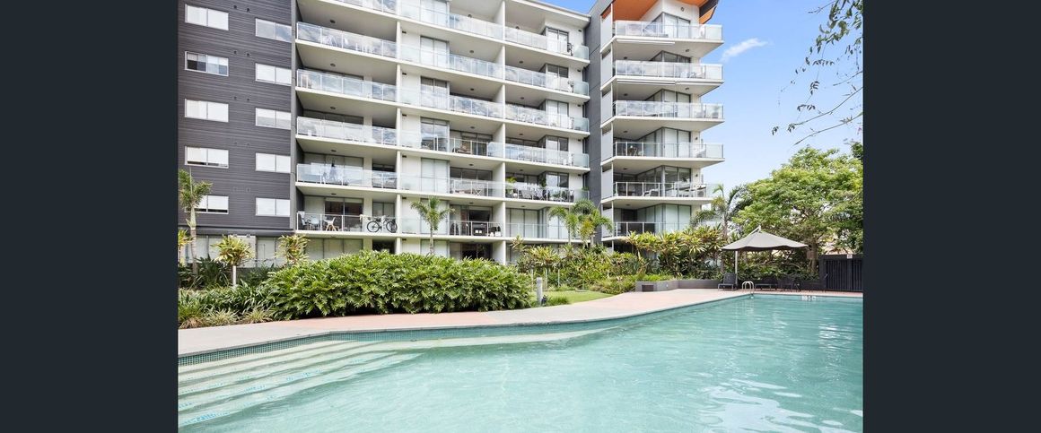 Modern One Bedroom Apartment at Liberte Apartments, Kangaroo Point, QLD - Photo 1