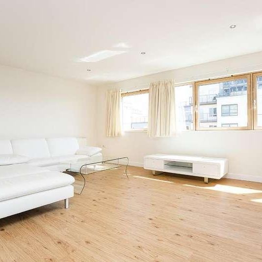 Pinnacle House, Heritage Avenue, London, NW9 - Photo 1