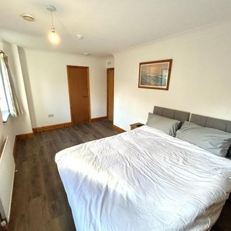 Krypton Close, MK5 7AU - Photo 1