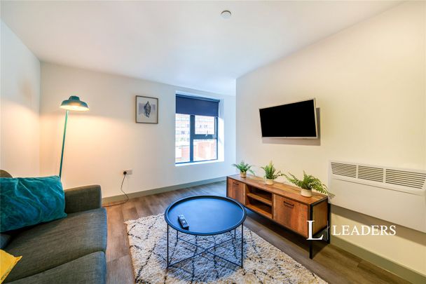 1 bedroom apartment to rent Apt 22 Roscoe Street, L1 - Photo 1