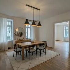 Altbauwohnung im 9. Bezirk - frisch saniert! - Foto 2