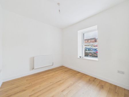 3 bedroom terraced house to rent - Photo 5