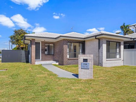 Stylish Near-New 2-Bedroom Home with Spacious Outdoor Living - Photo 5