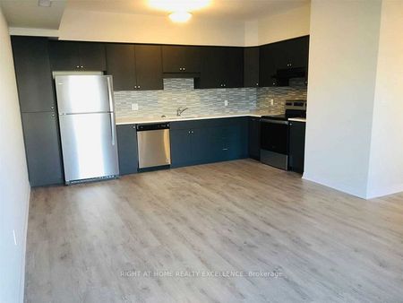 For Lease - 8 Vitality Drive, Kitchener, Ontario - Photo 4