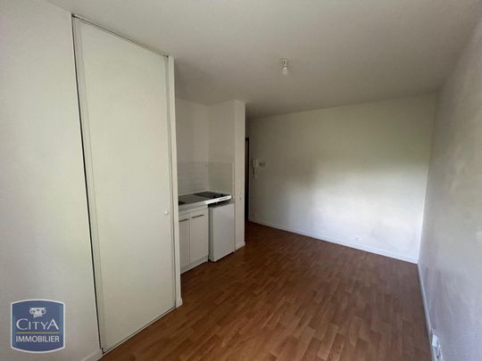 Location Appartement 1 pièce 18m² CORBEIL ESSONNES 91100 - Photo 1
