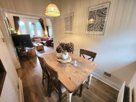 FORTWILLIAM GATELODGE, 2 Fortwilliam Park, Antrim Road, North Belfast, BT15 4AL - Photo 5