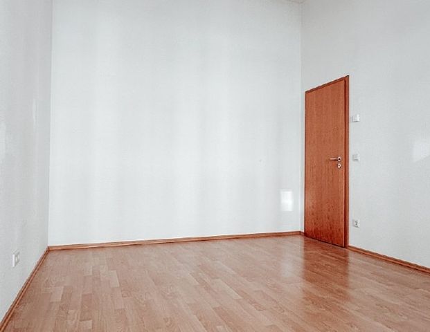 2-Zimmer mit Fußbodenheizung und Terrasse in super Mietergemeinschaft! - Photo 1