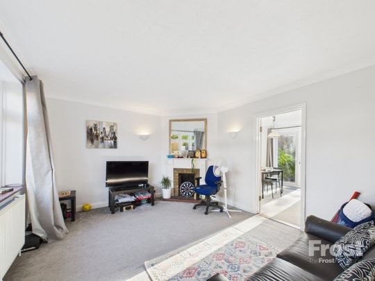 Wendover Road, Burnham, Bucks,SL1 - Photo 1