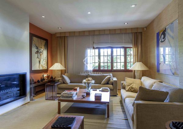 Luxurious villa to rent in one of the best urbanisations in El Bosque