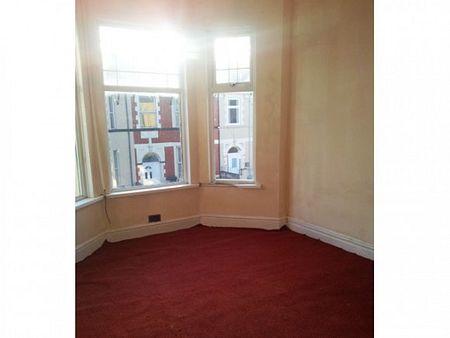 6 Bed HMO - Bedford Road, Newport - Students or Company let - Photo 5