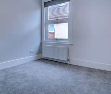 3 bedroom semi detached house to rent - Photo 3