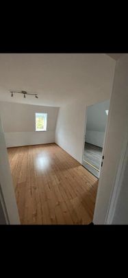 Charmante 3-Zimmer Wohnung im Herzen von Herford-Frisch Renoviert - Photo 1