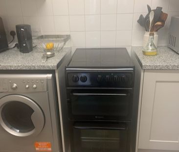 Room in a Shared Flat, Park Court, BN3 - Photo 6