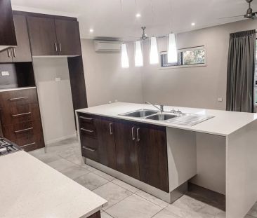 Depth of Sophistication - Photo 6