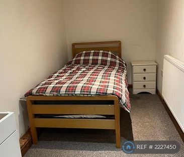 5 bedroom terraced house to rent - Photo 5