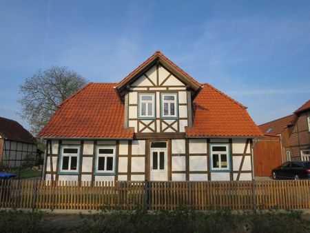 Schöne möblierte 2-Zi.-Whg in Bestlage (im Grünen/800m ZOB/Autos - Photo 3