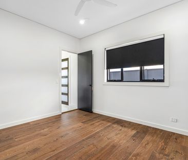 Modern 1-Bedroom Granny Flat with Separate Access - Photo 2