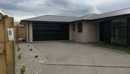 Rolleston 4 bedroom - Photo 4