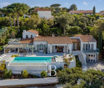 LOCATION SAISONNIÈRE - SAINTE-MAXIME - VILLA VUE MER – 5 CHAMBRES - Photo 6