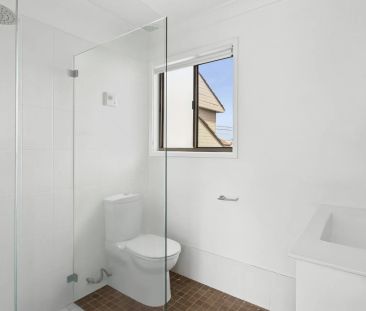 Tranquil Coastal Home on Collaroy Plateau - Photo 3