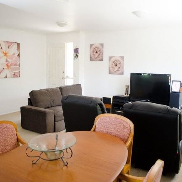 451 Warrigal Road, Eight Mile Plains QLD 4113 - House For Rent | Domain - Photo 1