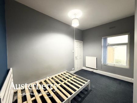 Pinnox Street, Tunstall, Stoke-On-Trent - Photo 2