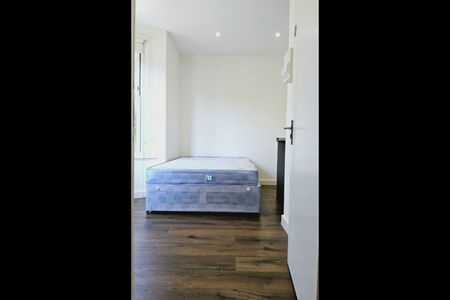 Studio Flat, Marsala Road, SE13 - Photo 2